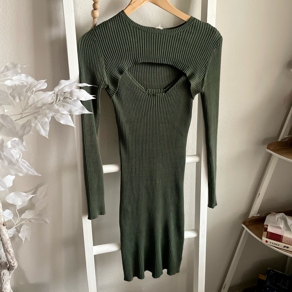 Olive Green Midi Cut-Out Midi Dress Medium - Picture 3 of 5